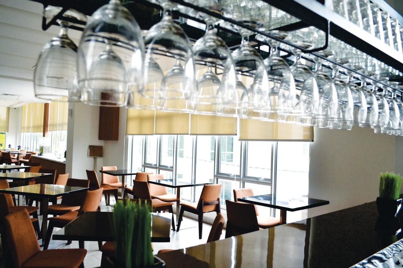 Amansari Hotel דסארו מראה חיצוני תמונה